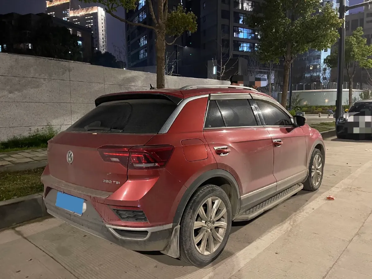 2020 Volkswagen T-Roc 1.4T 150HP L4 7DCT,autocango,china used car exporter,china ev exporter,chinese used car exporter,chinese used ev exporter