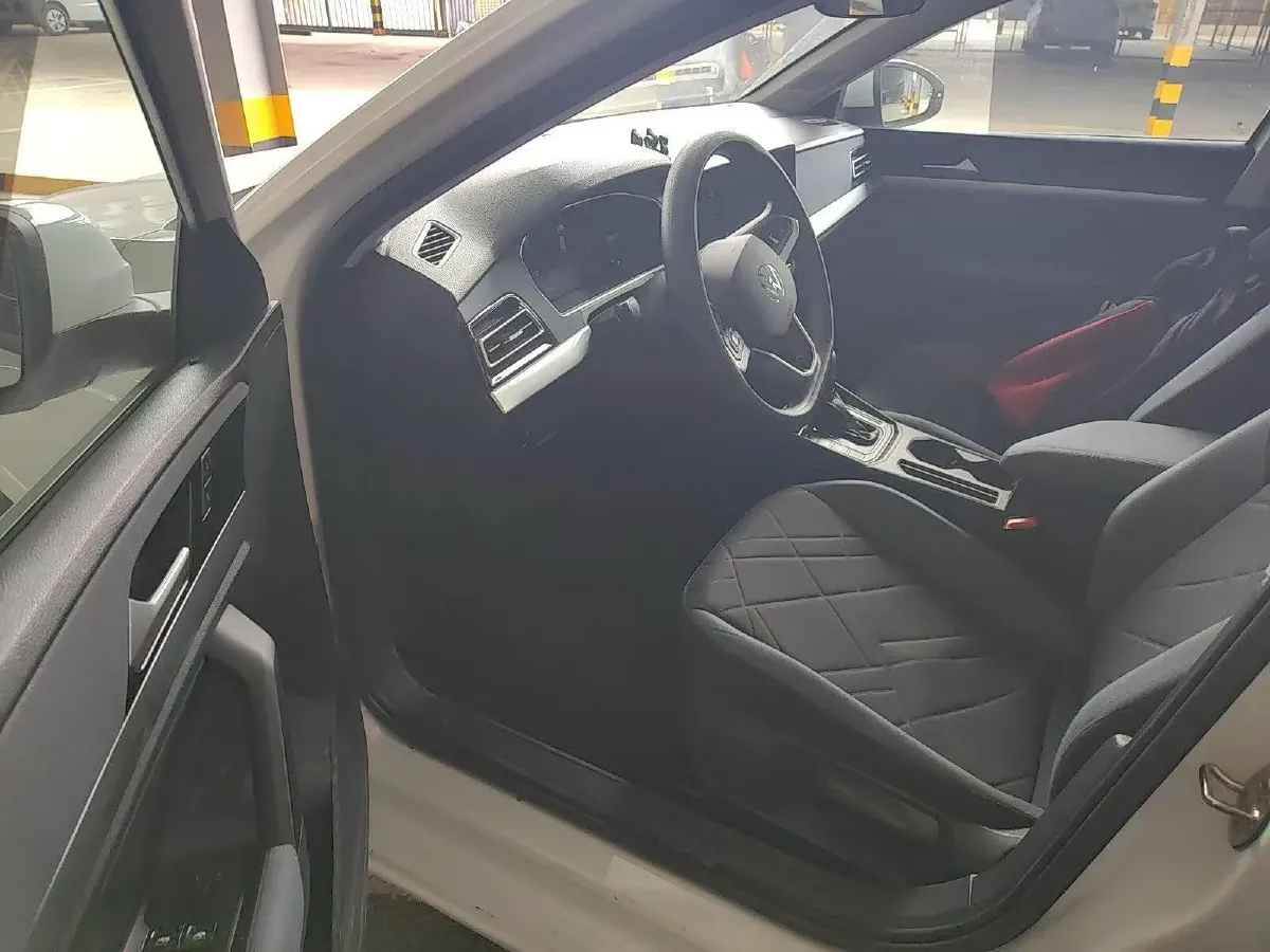 2023 Volkswagen Lavida 1.5L 113HP L4 6AT,autocango,china used car exporter,china ev exporter,chinese used car exporter,chinese used ev exporter