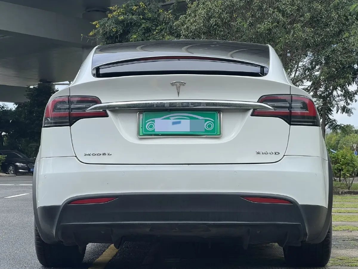 2017 Tesla Model X BEV 100KWH,autocango,china used car exporter,china ev exporter,chinese used car exporter,chinese used ev exporter