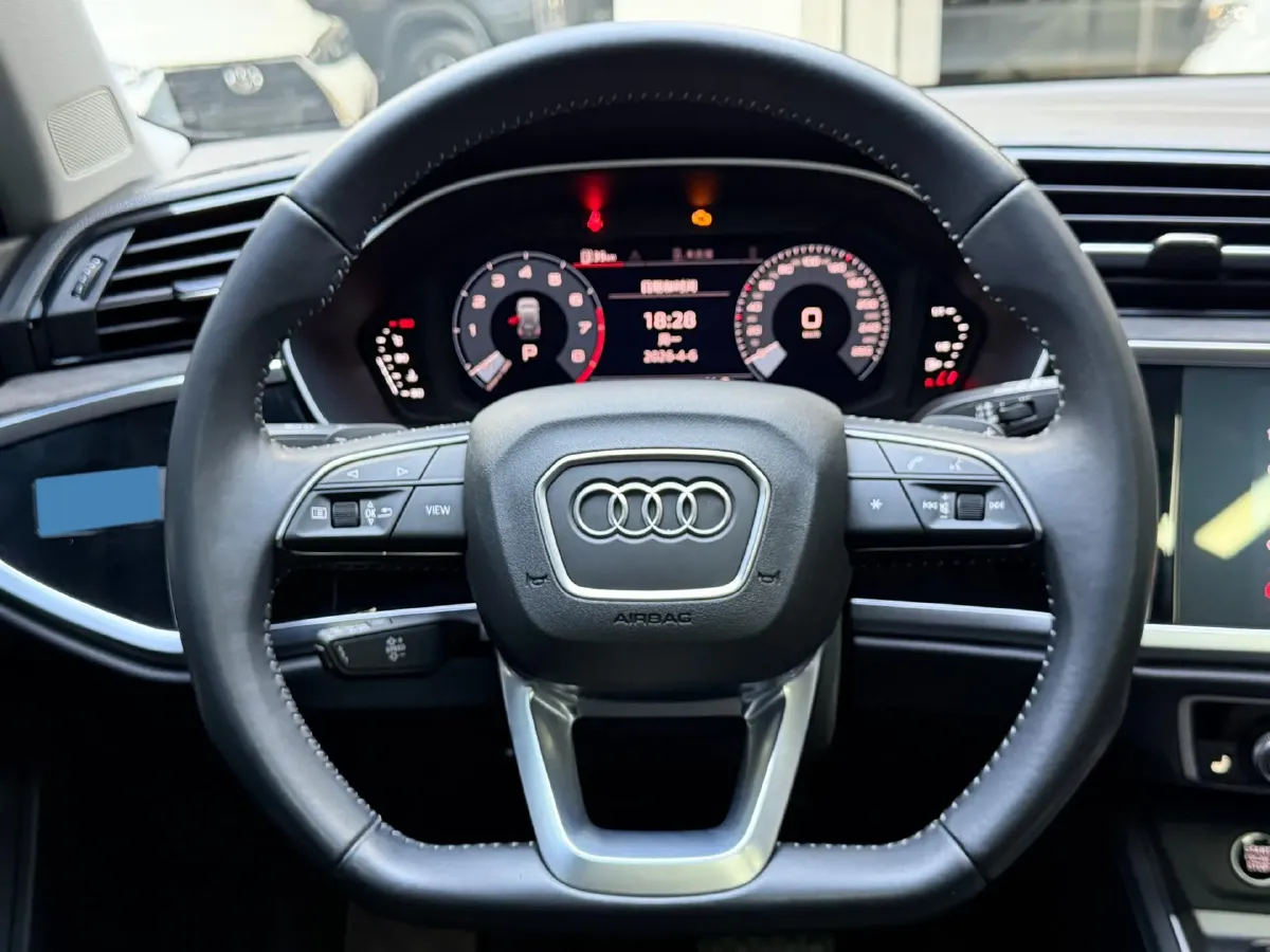 2021 Audi Q3 1.4T 150HP L4 7DCT,autocango,china used car exporter,china ev exporter,chinese used car exporter,chinese used ev exporter