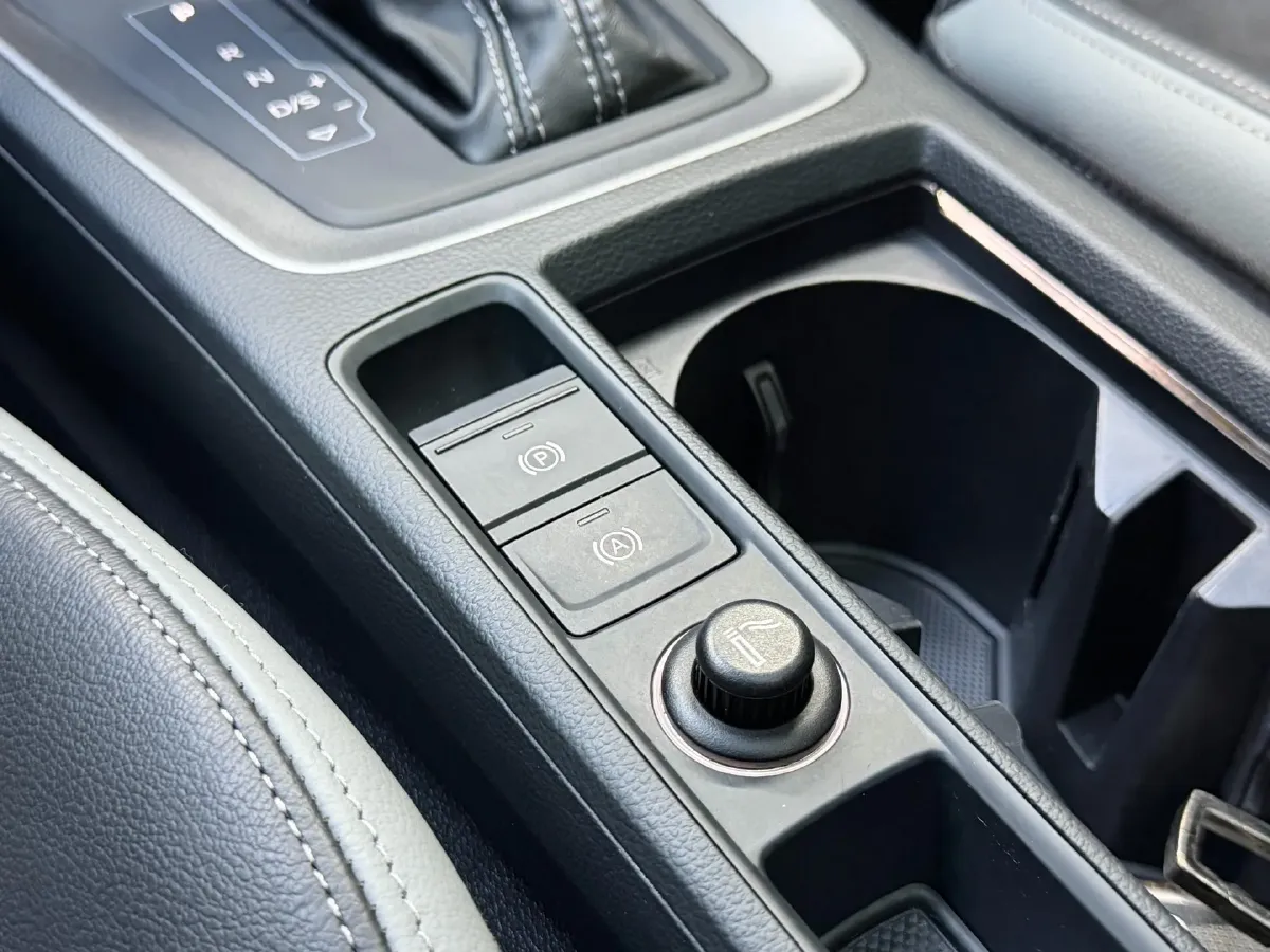 2021 Audi Q3 1.4T 150HP L4 7DCT,autocango,china used car exporter,china ev exporter,chinese used car exporter,chinese used ev exporter