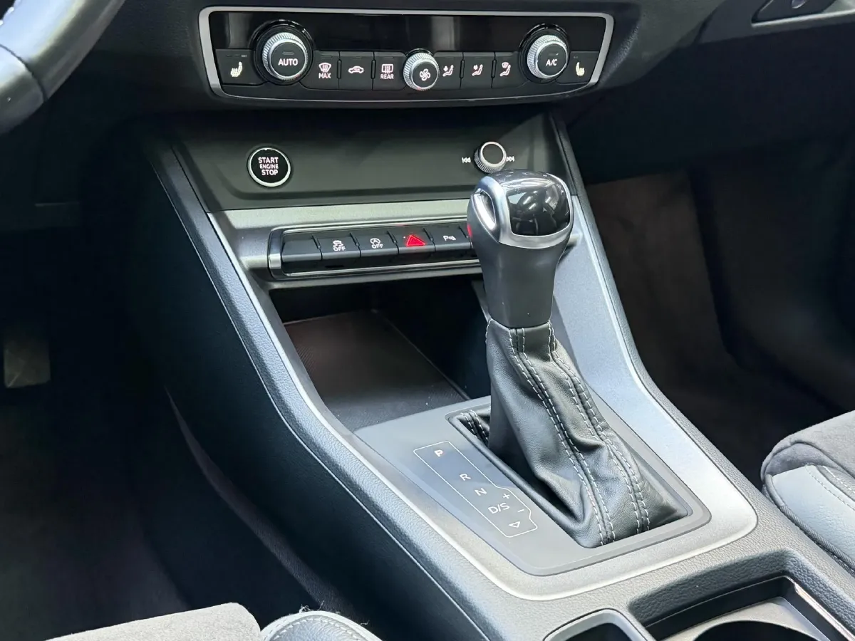 2021 Audi Q3 1.4T 150HP L4 7DCT,autocango,china used car exporter,china ev exporter,chinese used car exporter,chinese used ev exporter