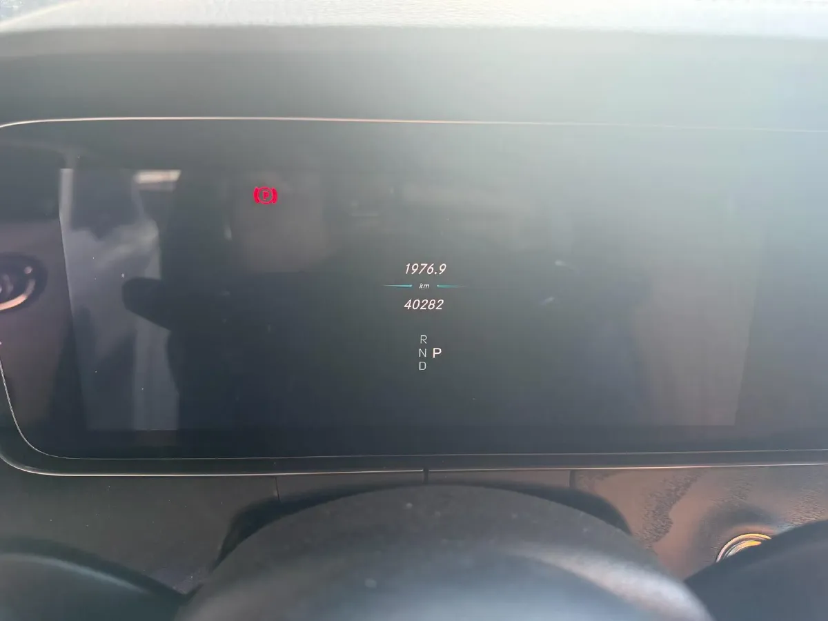 2020 Mercedes-Benz E Class 1.5T 184HP L4 9AT,autocango,china used car exporter,china ev exporter,chinese used car exporter,chinese used ev exporter