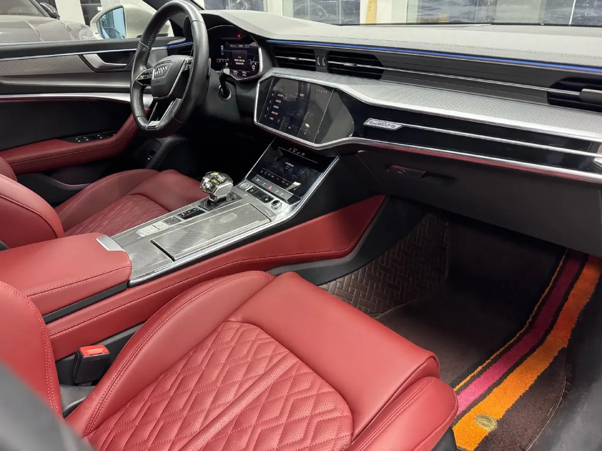 2020 Audi A6L 2.0T 224HP L4 7DCT,autocango,china used car exporter,china ev exporter,chinese used car exporter,chinese used ev exporter