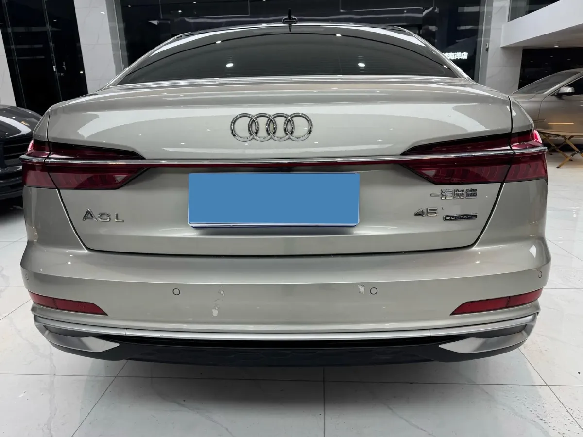 2020 Audi A6L 2.0T 224HP L4 7DCT,autocango,china used car exporter,china ev exporter,chinese used car exporter,chinese used ev exporter