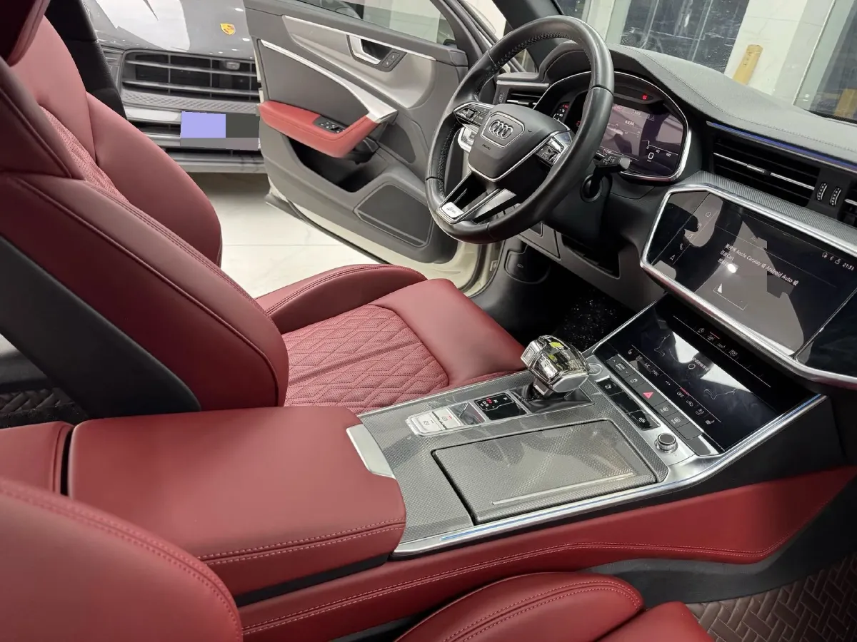 2020 Audi A6L 2.0T 224HP L4 7DCT,autocango,china used car exporter,china ev exporter,chinese used car exporter,chinese used ev exporter