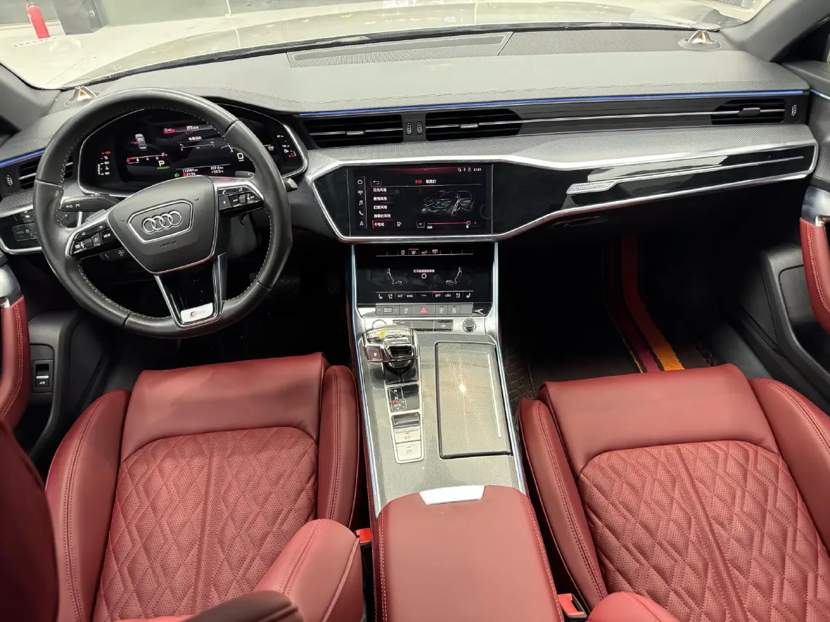 2020 Audi A6L 2.0T 224HP L4 7DCT,autocango,china used car exporter,china ev exporter,chinese used car exporter,chinese used ev exporter