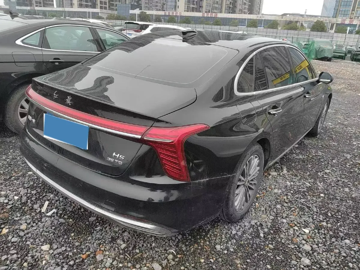 2023 HongQi H5 1.5T 169HP L4 7DCT,autocango,china used car exporter,china ev exporter,chinese used car exporter,chinese used ev exporter