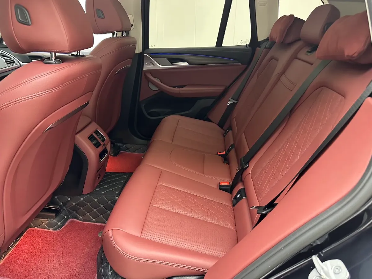 2023 BMW X3 2.0T 245HP L4 8AT,autocango,china used car exporter,china ev exporter,chinese used car exporter,chinese used ev exporter