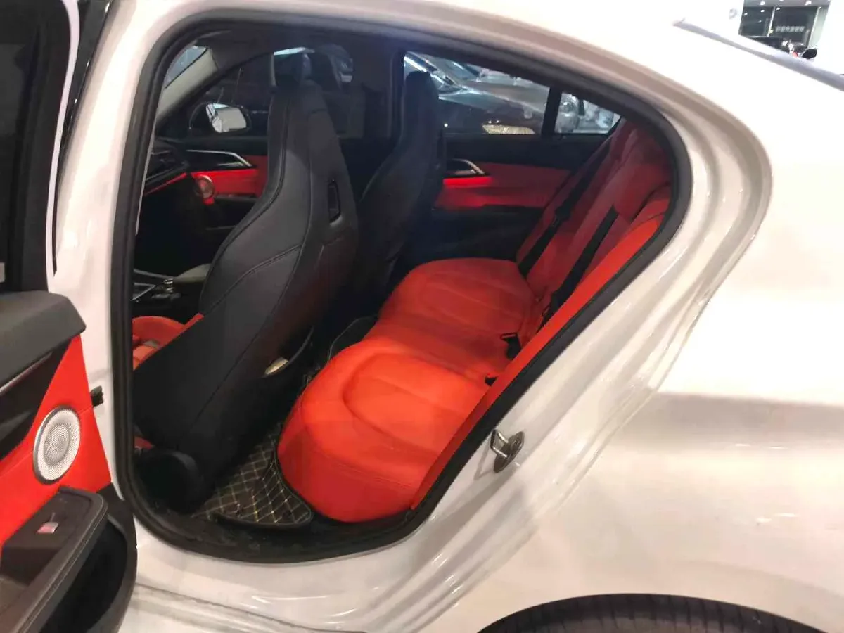 2022 BMW 1 Series 2.0T 192HP L4 7DCT,autocango,china used car exporter,china ev exporter,chinese used car exporter,chinese used ev exporter