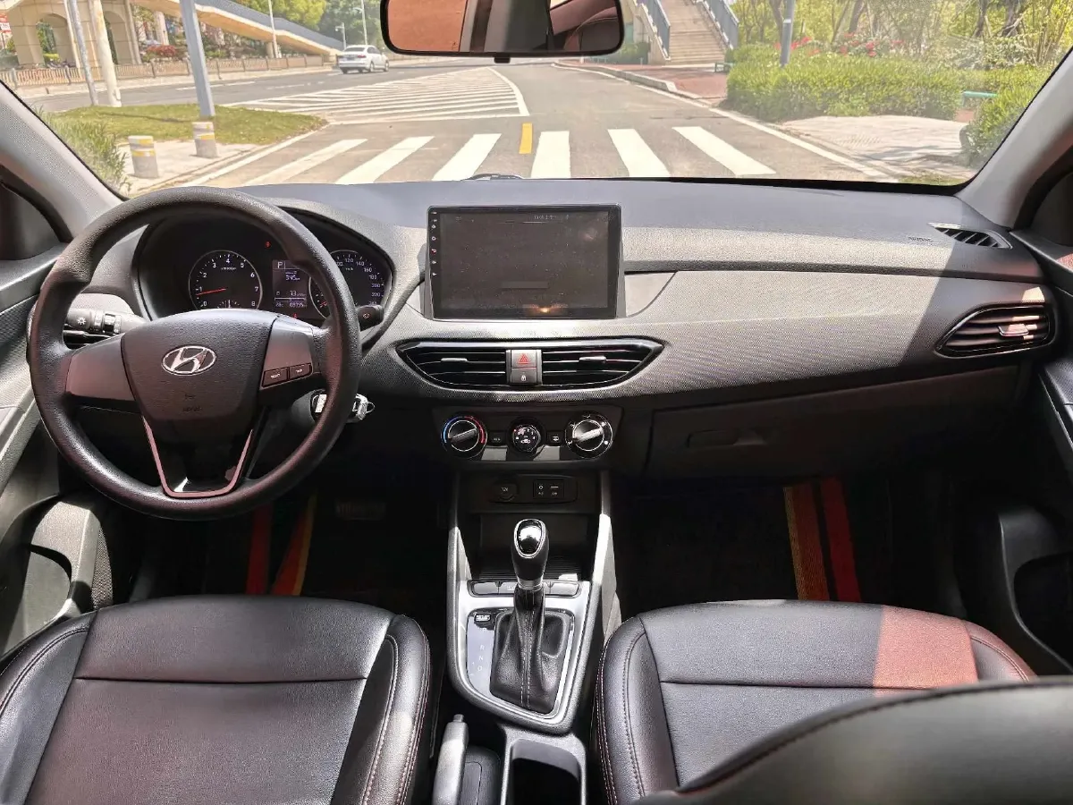 2020 Hyundai Celesta 1.6L 123HP L4 6AT,autocango,china used car exporter,china ev exporter,chinese used car exporter,chinese used ev exporter
