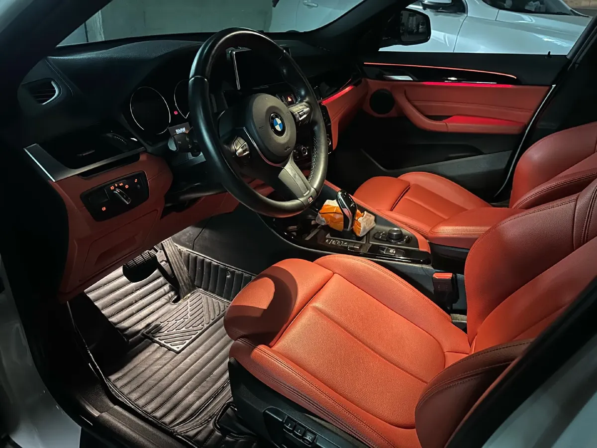 2020 BMW X2 2.0T 192HP L4 7DCT,autocango,china used car exporter,china ev exporter,chinese used car exporter,chinese used ev exporter