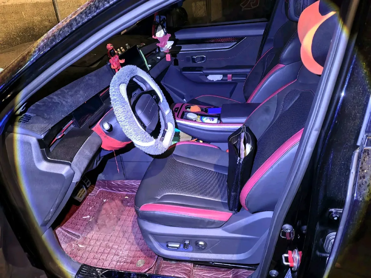 2022 Jetour DASHING 1.6T 197HP L4 7DCT,autocango,china used car exporter,china ev exporter,chinese used car exporter,chinese used ev exporter