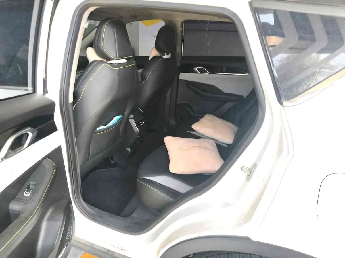 2022 Geely Coolray 1.5T 181HP L4 7DCT,autocango,china used car exporter,china ev exporter,chinese used car exporter,chinese used ev exporter