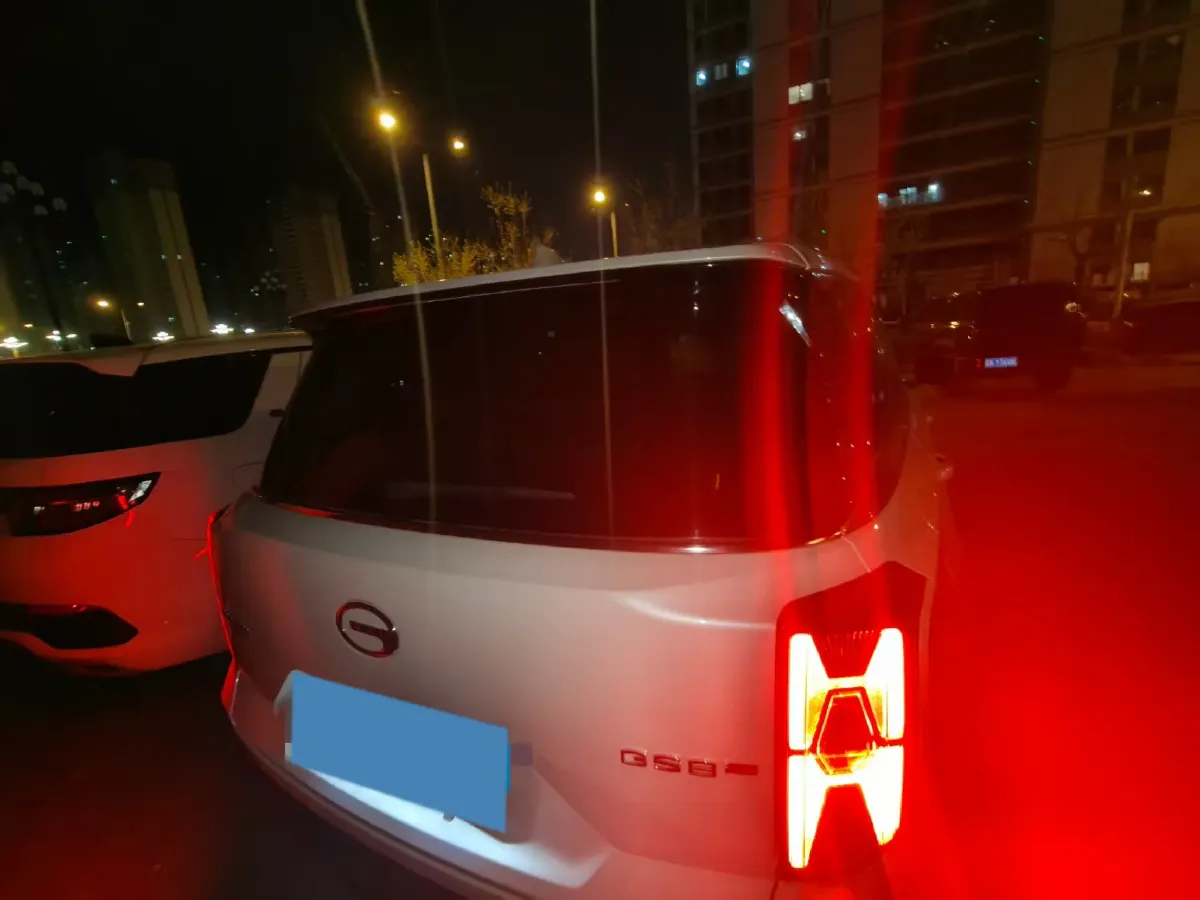 2022 GAC Trumpchi GS8 2.0T 252HP L4 8AT,autocango,china used car exporter,china ev exporter,chinese used car exporter,chinese used ev exporter