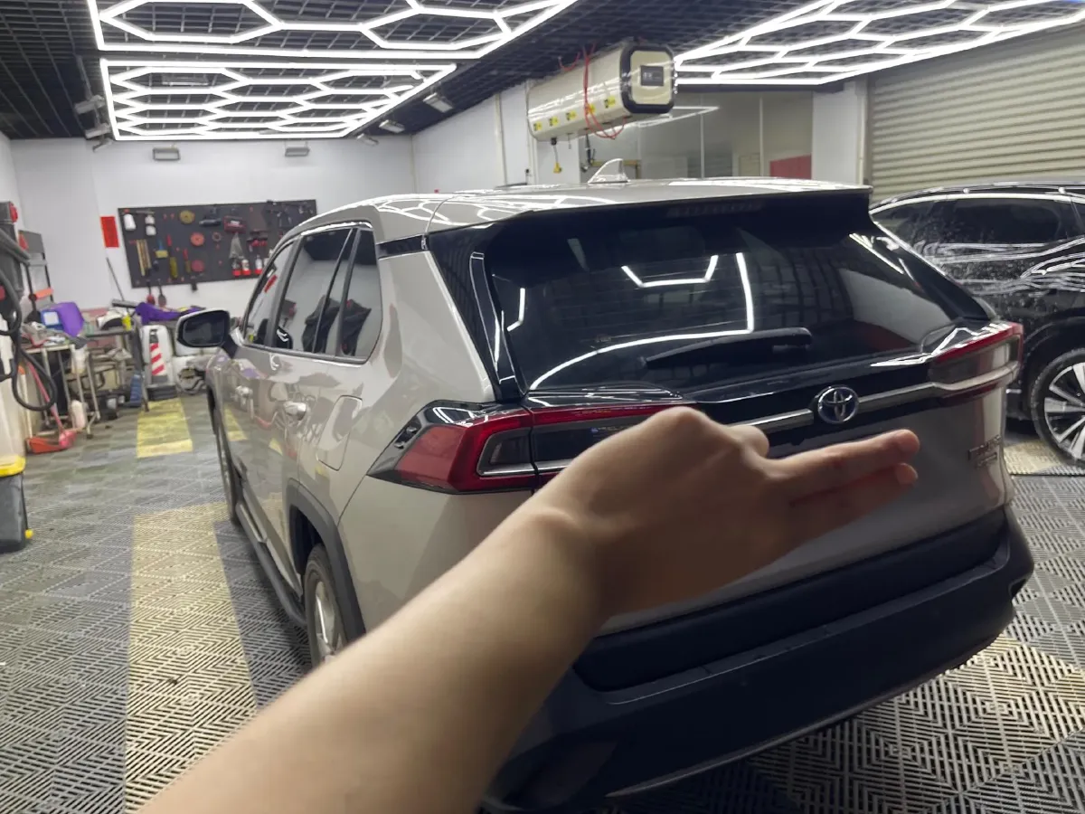 2022 Toyota Wildlander 2.5L 178HP L4 E-CVT Hybrid,autocango,china used car exporter,china ev exporter,chinese used car exporter,chinese used ev exporter