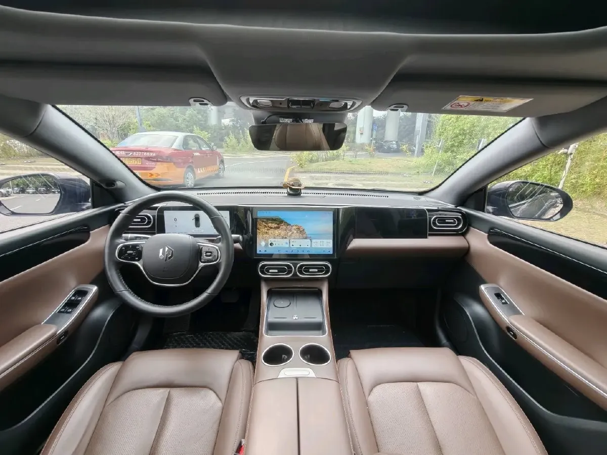 2023 Leapmotor C01 1.5L 95HP L4 REEV 30.1KWH,autocango,china used car exporter,china ev exporter,chinese used car exporter,chinese used ev exporter