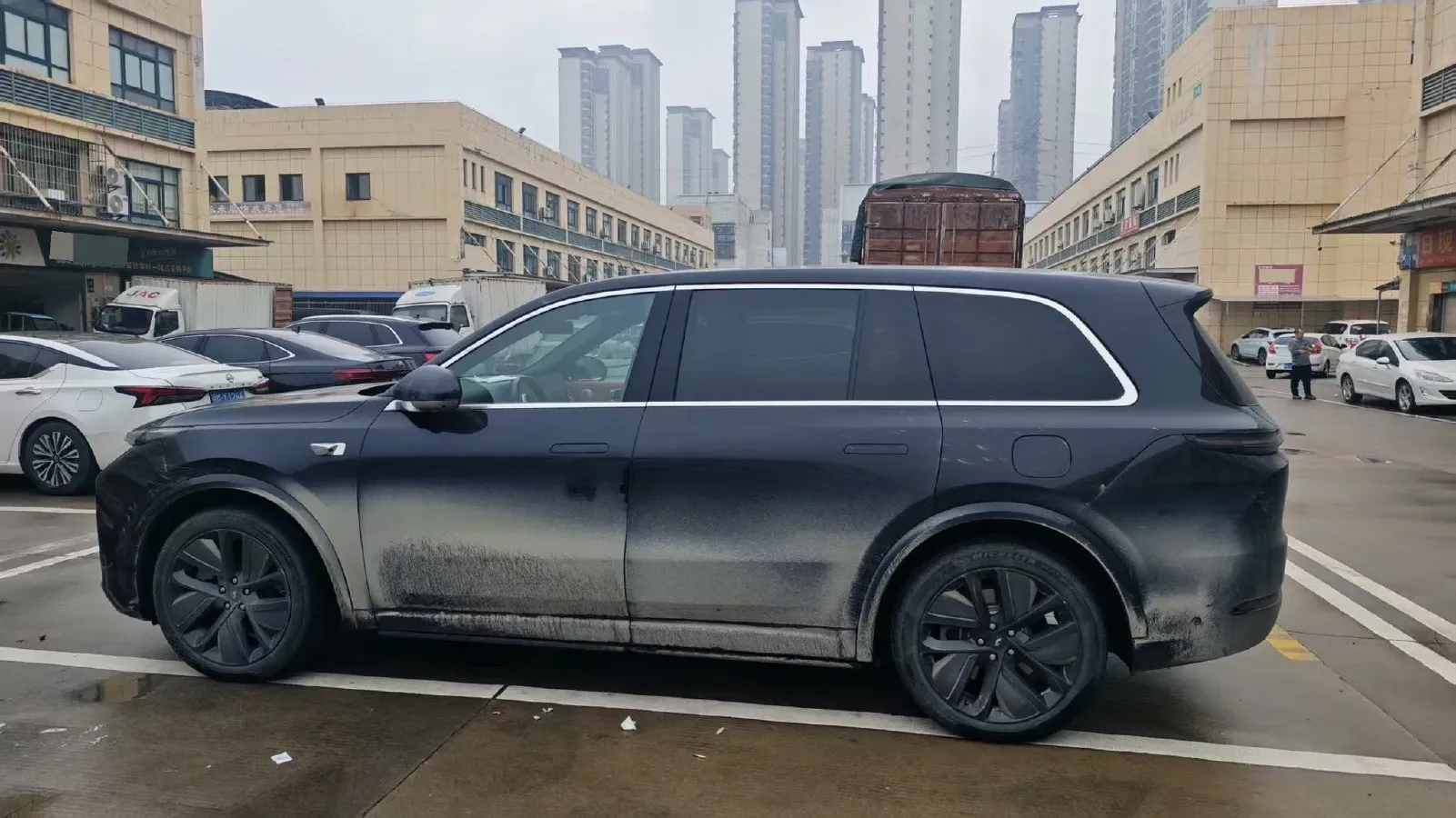 2023 Li L9 Range Extended 154HP REEV 42.6KWH,autocango,china used car exporter,china ev exporter,chinese used car exporter,chinese used ev exporter