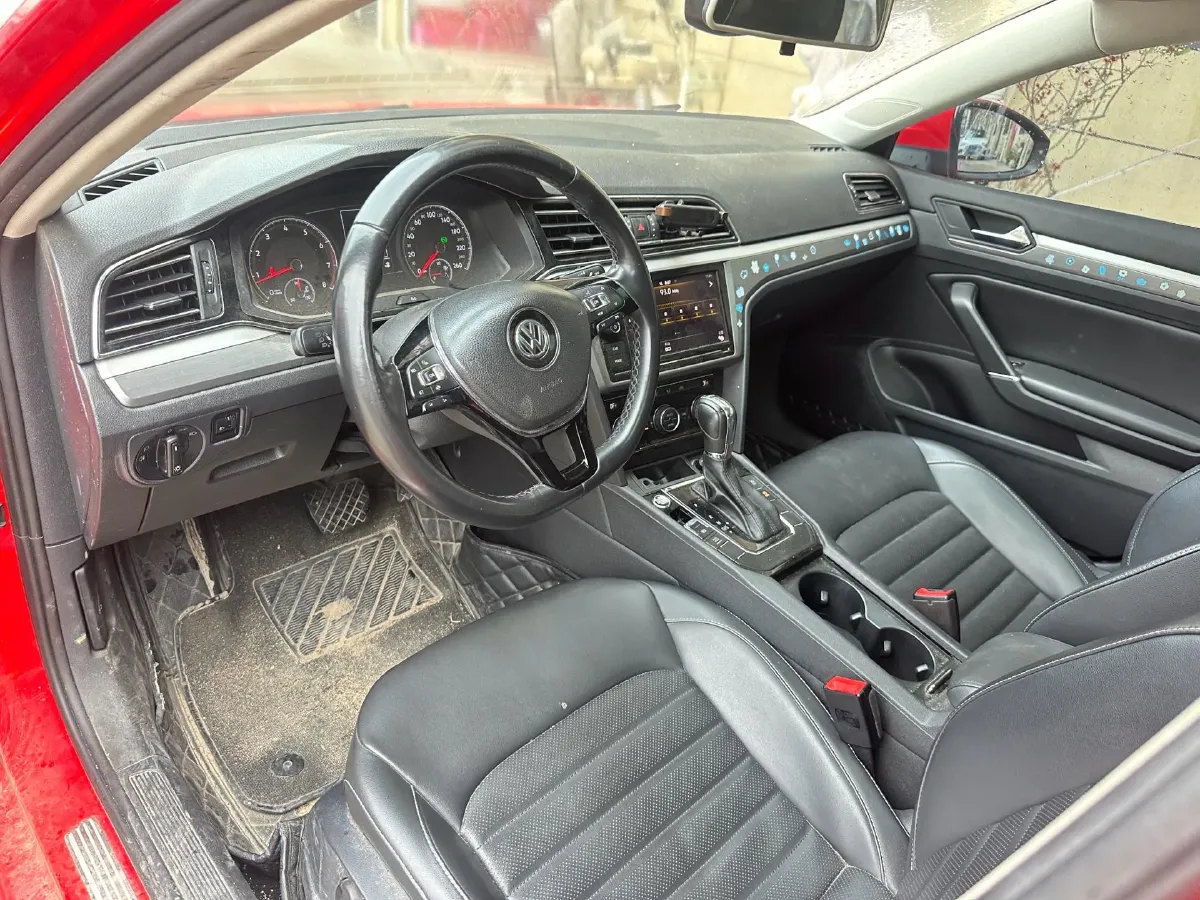 2019 Volkswagen Passat 1.4T 150HP L4 7DCT,autocango,china used car exporter,china ev exporter,chinese used car exporter,chinese used ev exporter