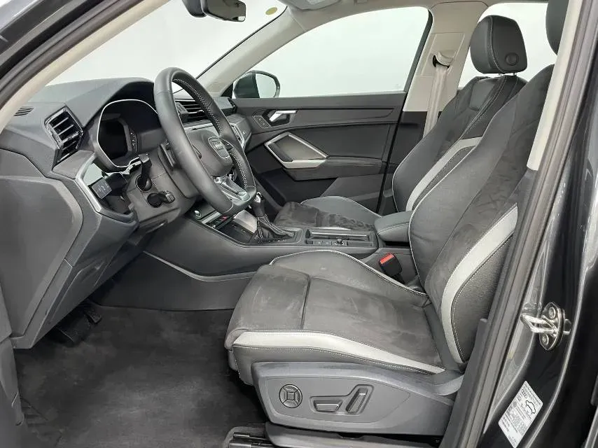 2022 Audi Q3 1.4T 150HP L4 7DCT,autocango,china used car exporter,china ev exporter,chinese used car exporter,chinese used ev exporter