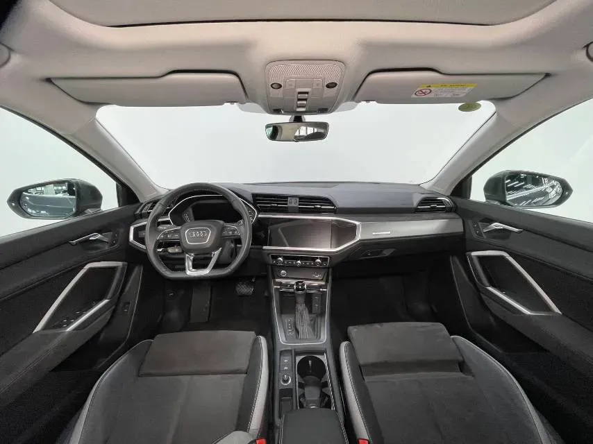 2022 Audi Q3 1.4T 150HP L4 7DCT,autocango,china used car exporter,china ev exporter,chinese used car exporter,chinese used ev exporter