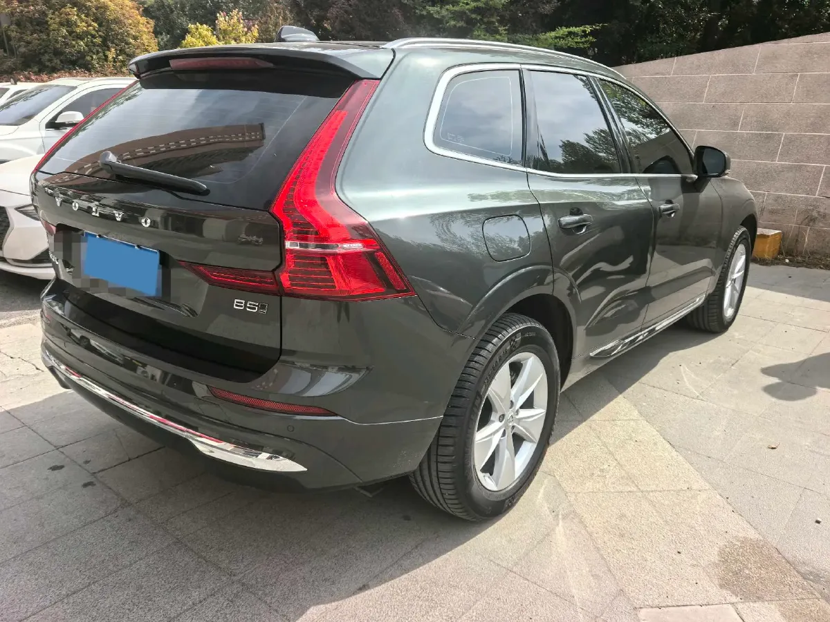 2022 Volvo XC60 2.0T 250HP L4 8AT,autocango,china used car exporter,china ev exporter,chinese used car exporter,chinese used ev exporter