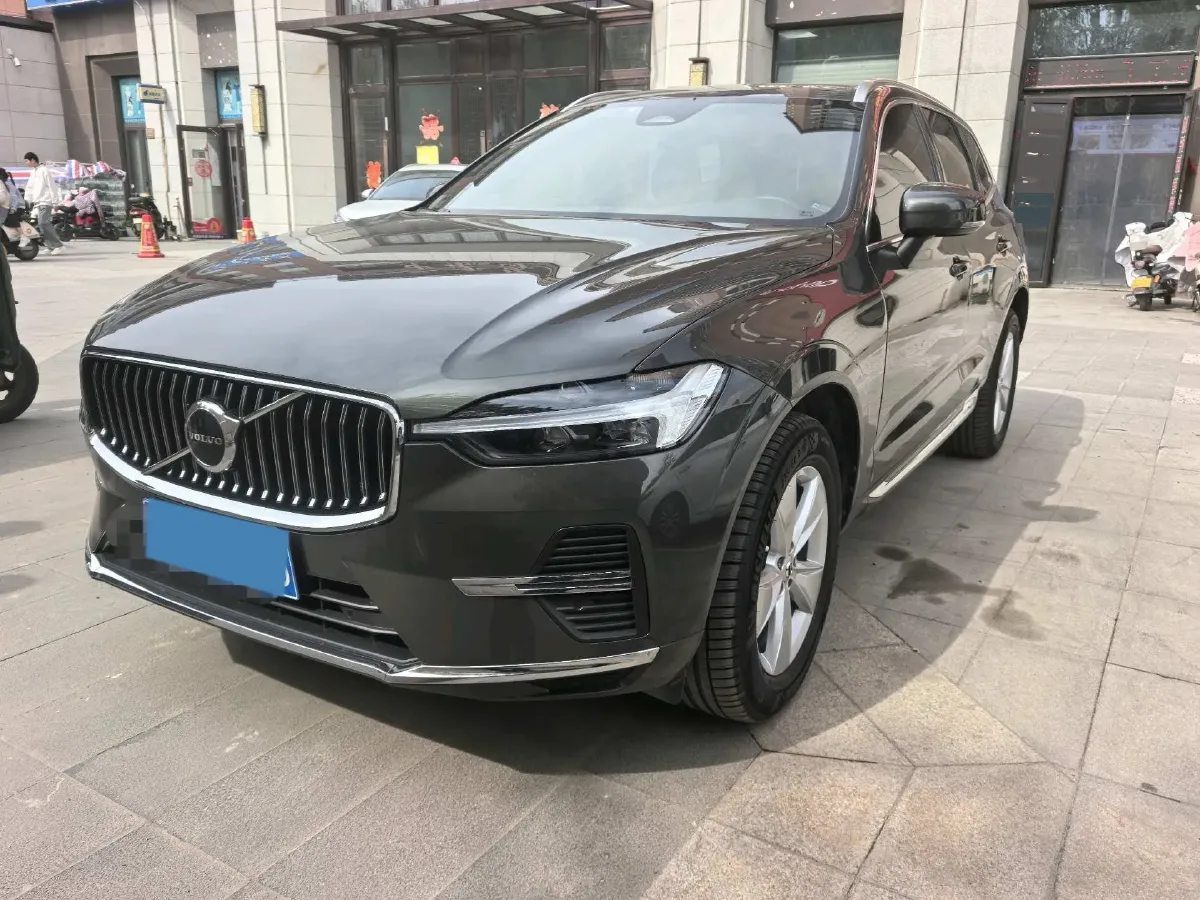 2022 Volvo XC60 2.0T 250HP L4 8AT,autocango,china used car exporter,china ev exporter,chinese used car exporter,chinese used ev exporter