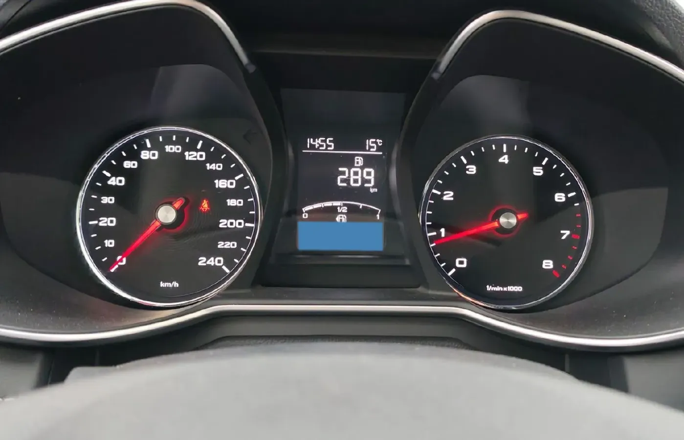 2019 MAXUS XinTu V80 2.5T 136HP L4 6AMT,autocango,china used car exporter,china ev exporter,chinese used car exporter,chinese used ev exporter