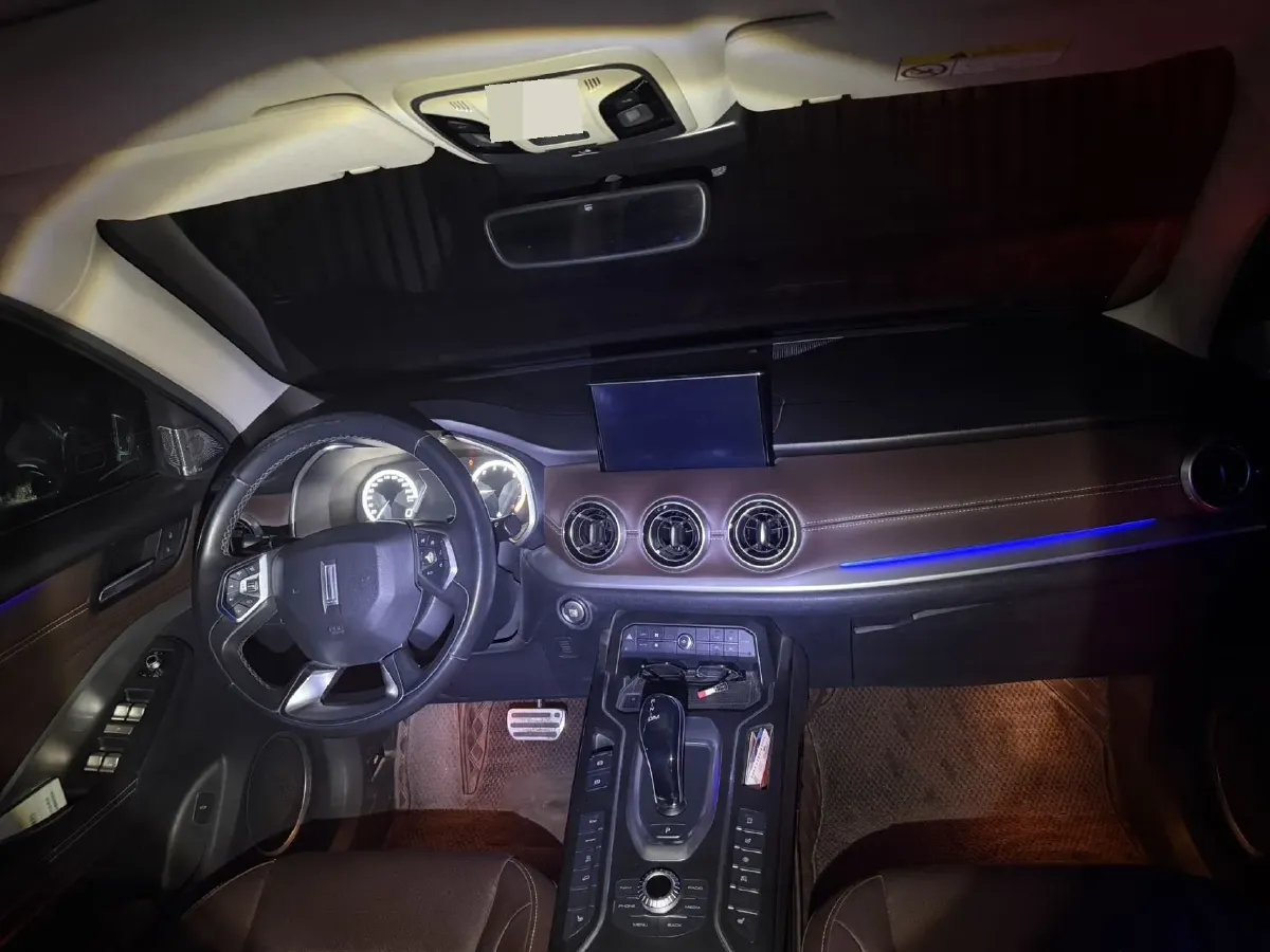 2018 WEY VV6 2.0T 197HP L4 7DCT,autocango,china used car exporter,china ev exporter,chinese used car exporter,chinese used ev exporter