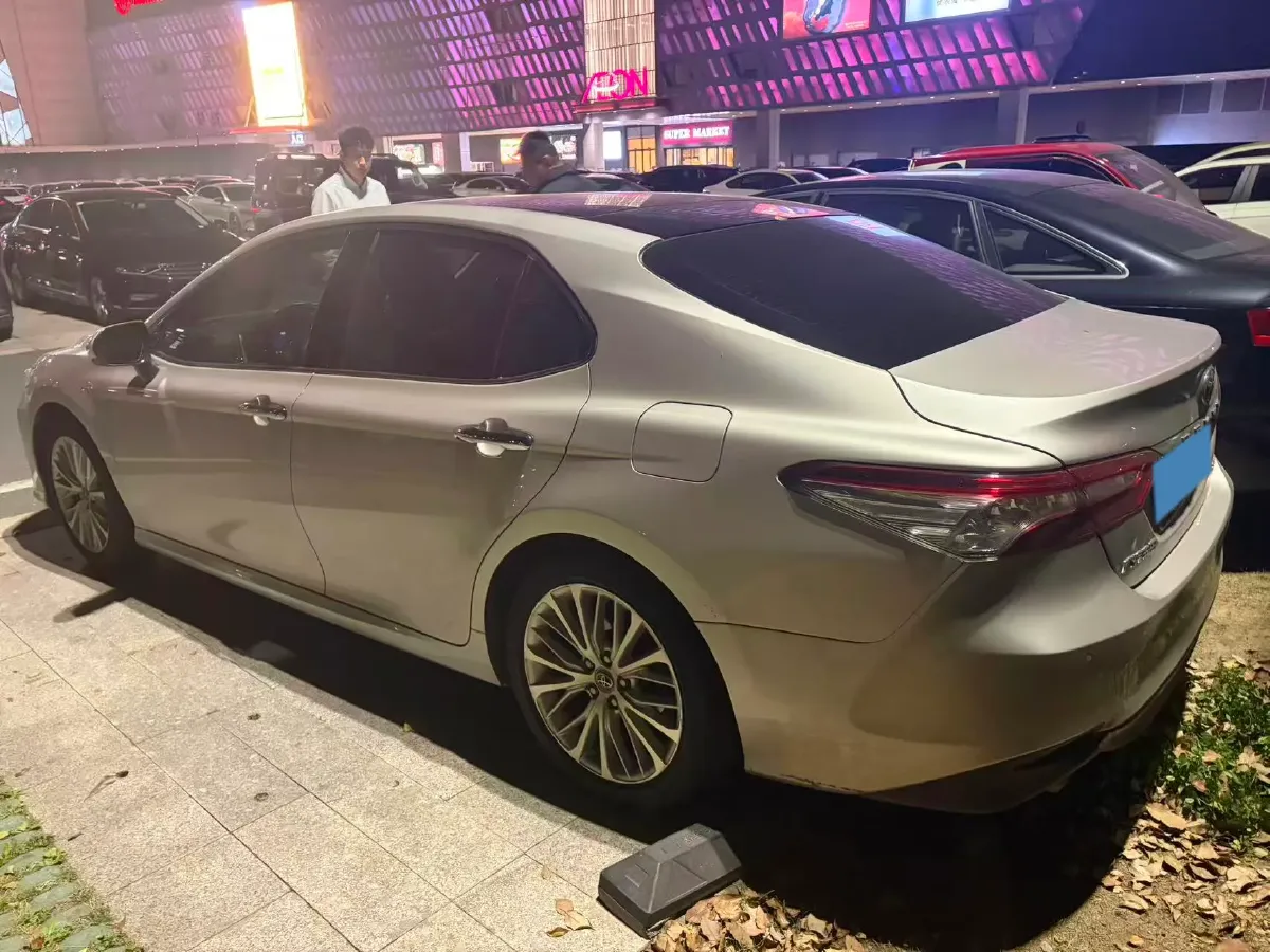 2019 Toyota Camry 2.5L 209HP L4 8AT,autocango,china used car exporter,china ev exporter,chinese used car exporter,chinese used ev exporter