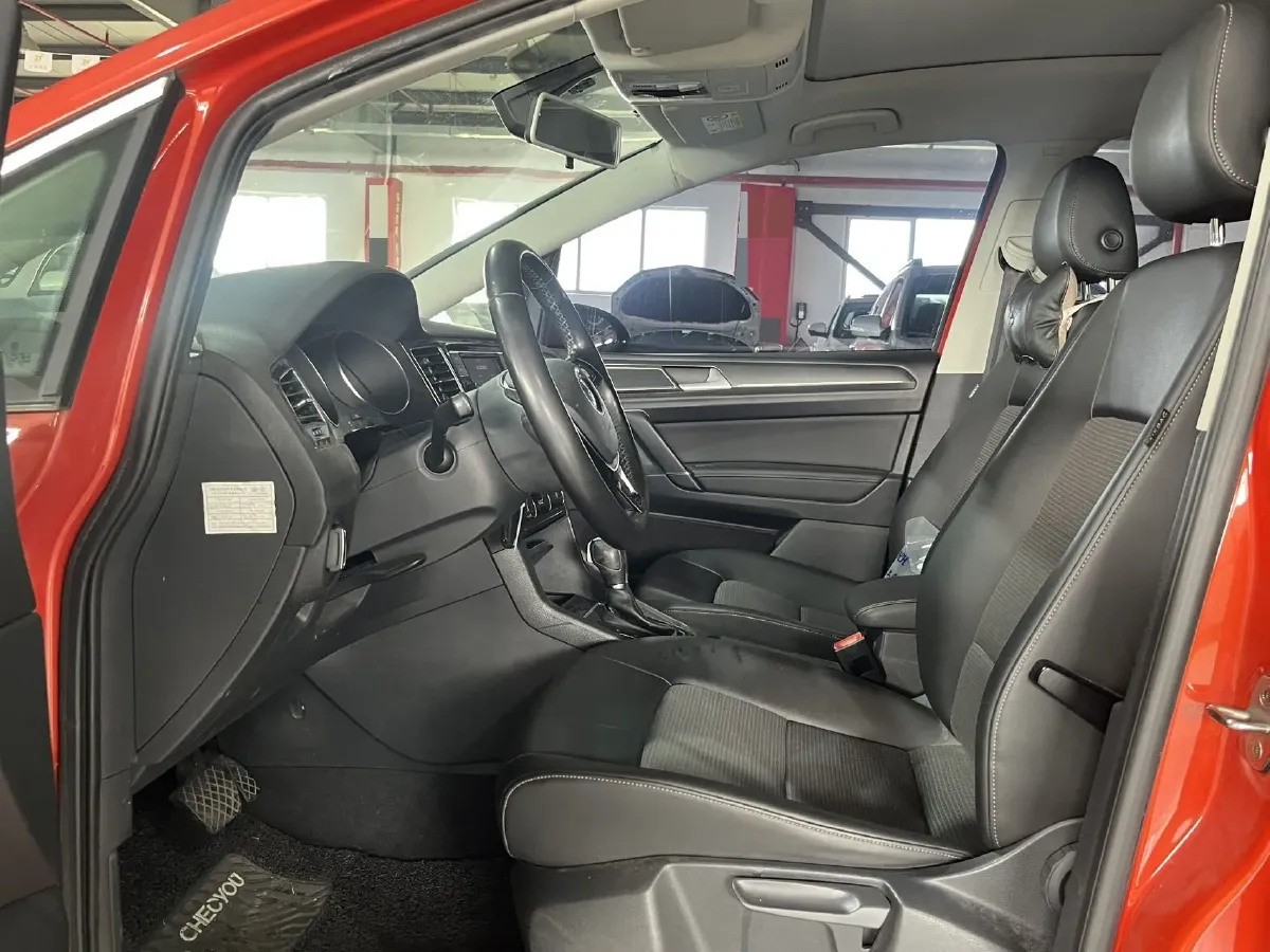 2018 Volkswagen Golf Sportsvan 1.4T 131HP L4 7DCT,autocango,china used car exporter,china ev exporter,chinese used car exporter,chinese used ev exporter