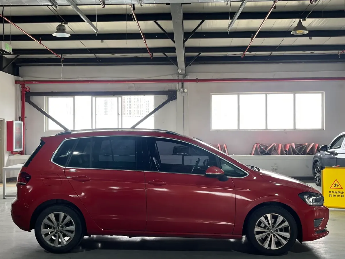 2018 Volkswagen Golf Sportsvan 1.4T 131HP L4 7DCT,autocango,china used car exporter,china ev exporter,chinese used car exporter,chinese used ev exporter