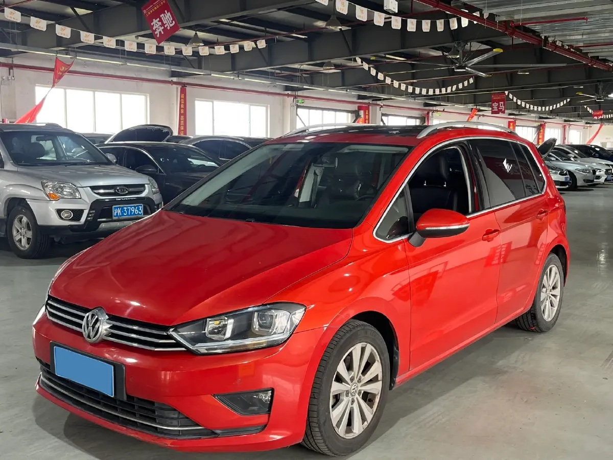 2018 Volkswagen Golf Sportsvan 1.4T 131HP L4 7DCT,autocango,china used car exporter,china ev exporter,chinese used car exporter,chinese used ev exporter