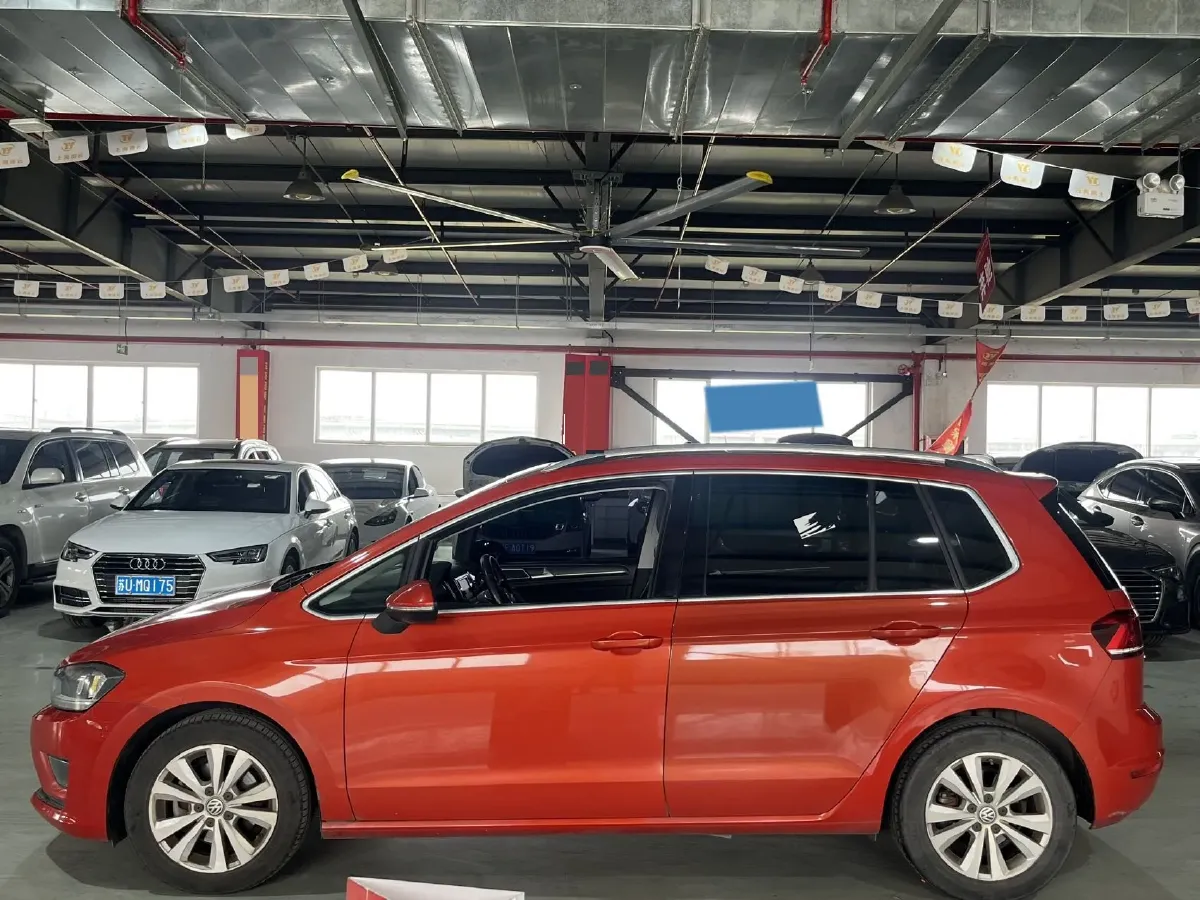 2018 Volkswagen Golf Sportsvan 1.4T 131HP L4 7DCT,autocango,china used car exporter,china ev exporter,chinese used car exporter,chinese used ev exporter