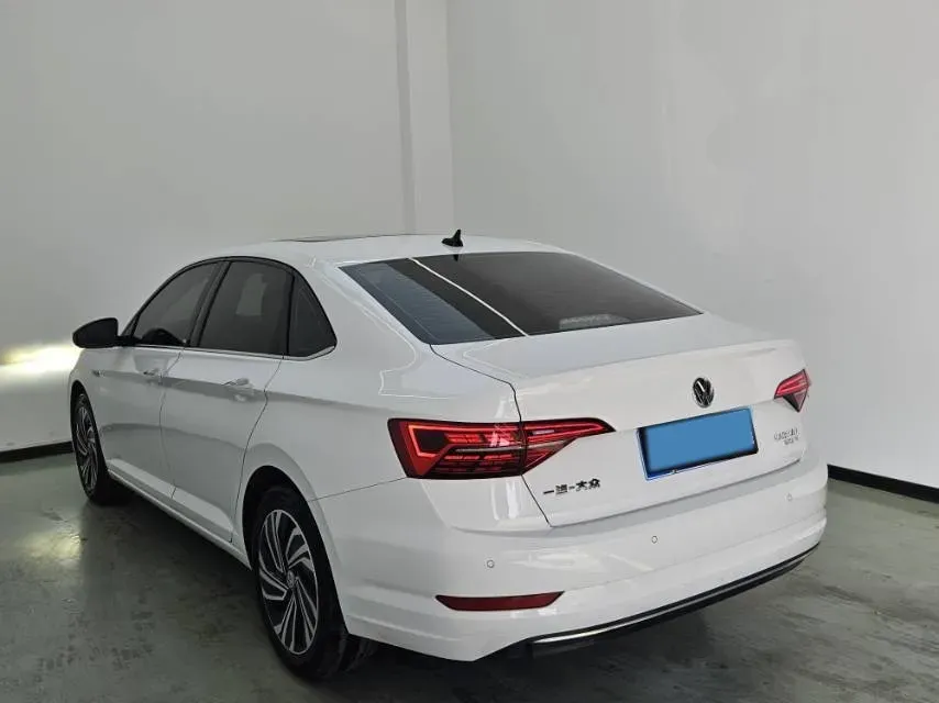 2021 Volkswagen Sagitar 1.4T 150HP L4 7DCT,autocango,china used car exporter,china ev exporter,chinese used car exporter,chinese used ev exporter