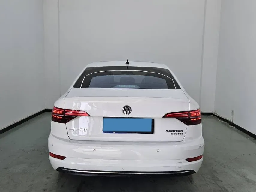 2021 Volkswagen Sagitar 1.4T 150HP L4 7DCT,autocango,china used car exporter,china ev exporter,chinese used car exporter,chinese used ev exporter