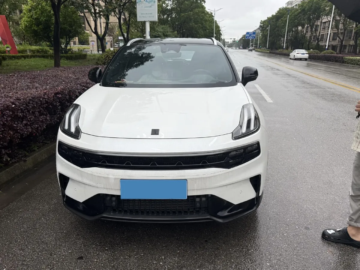2023 LYNK&CO 06 1.5T 181HP L4 7DCT,autocango,china used car exporter,china ev exporter,chinese used car exporter,chinese used ev exporter