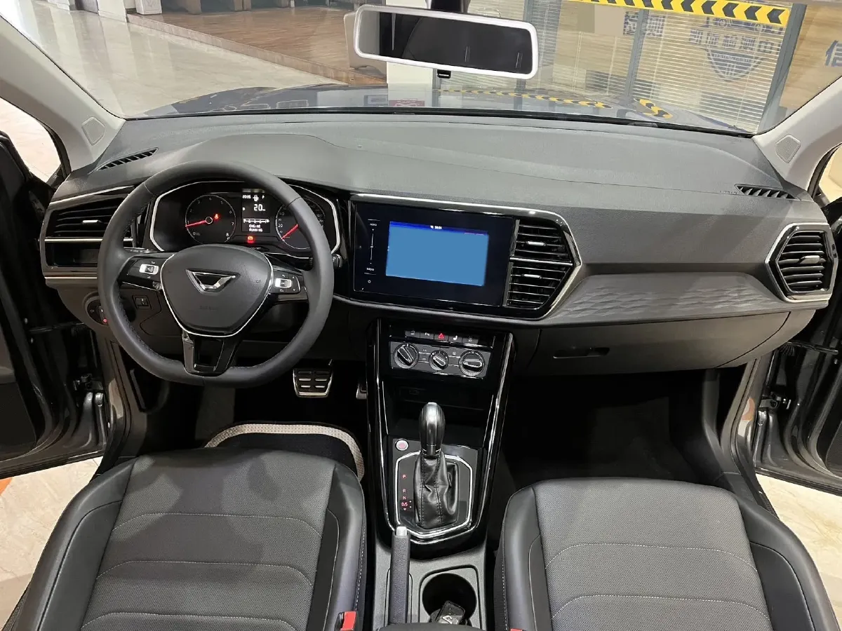 2022 Jetta VS5 1.4T 150HP L4 6AT,autocango,china used car exporter,china ev exporter,chinese used car exporter,chinese used ev exporter