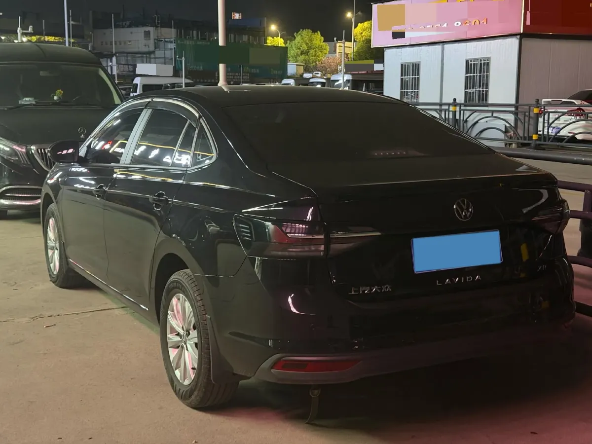 2025 Volkswagen Lavida 1.5L 110HP L4 6AT,autocango,china used car exporter,china ev exporter,chinese used car exporter,chinese used ev exporter