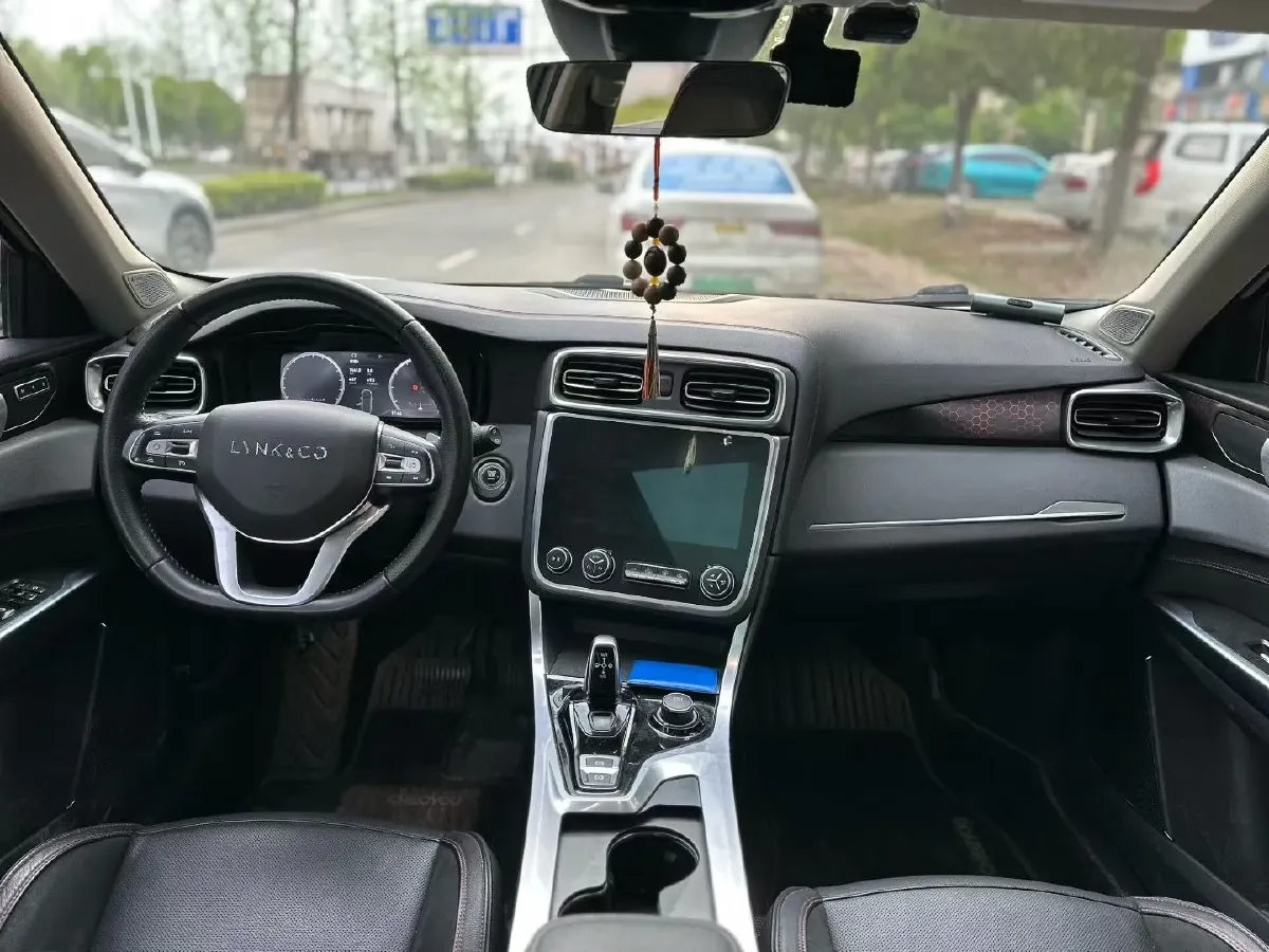 2017 Foton Sauvana 2.0T 218HP L4 6AT,autocango,china used car exporter,china ev exporter,chinese used car exporter,chinese used ev exporter