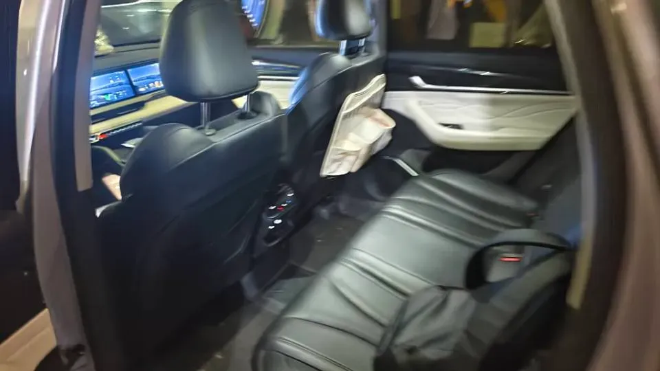 2023 Geely Monjaro 2.0T 238HP L4 8AT,autocango,china used car exporter,china ev exporter,chinese used car exporter,chinese used ev exporter