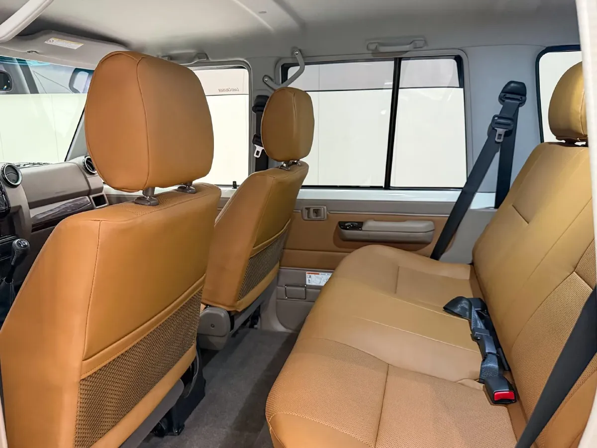 2020 Chevrolet Monza 1.0T 125HP L3 6MT,autocango,china used car exporter,china ev exporter,chinese used car exporter,chinese used ev exporter