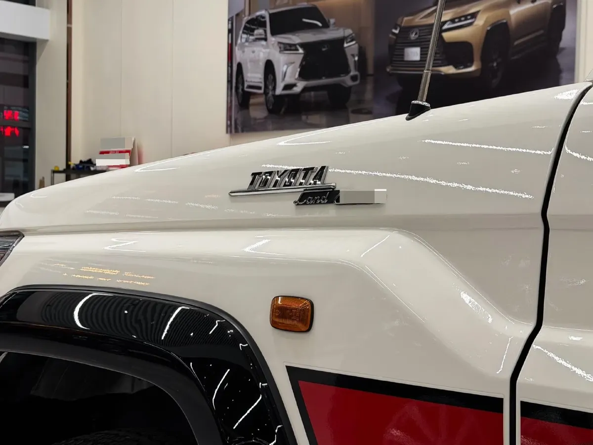 2020 Chevrolet Monza 1.0T 125HP L3 6MT,autocango,china used car exporter,china ev exporter,chinese used car exporter,chinese used ev exporter