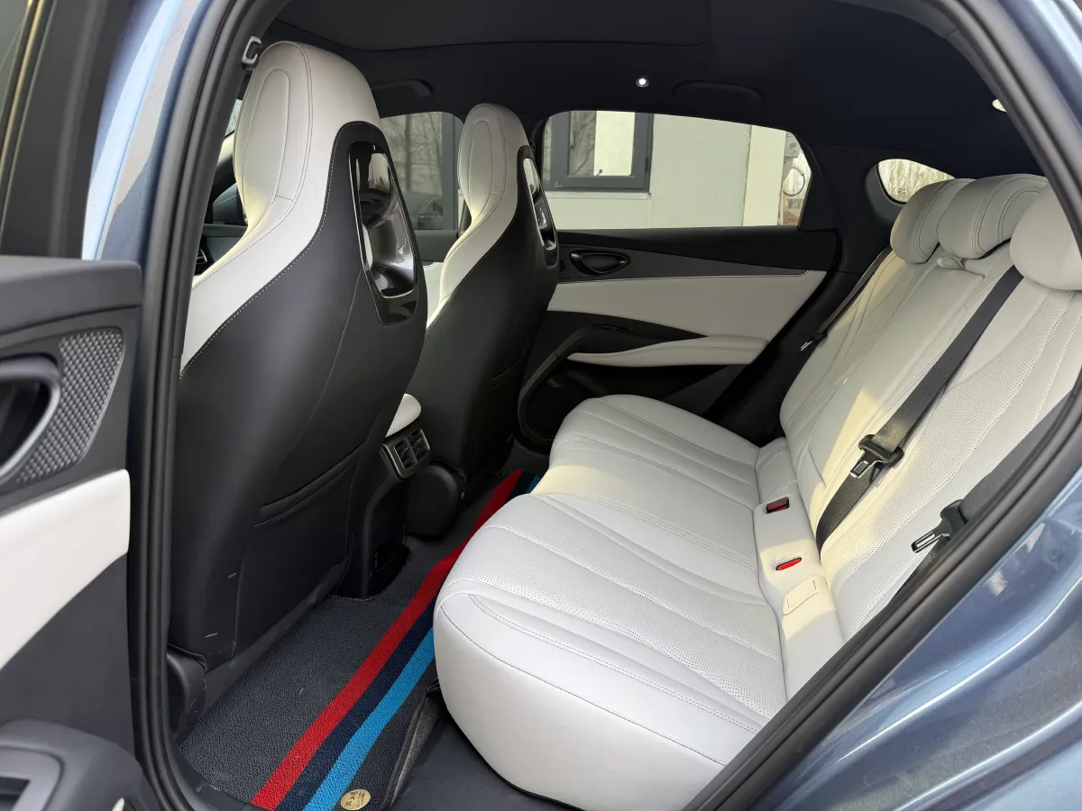 2024 BYD Seal 06 1.5L 101HP L4 E-CVT PHEV 15.87KWH,autocango,china used car exporter,china ev exporter,chinese used car exporter,chinese used ev exporter