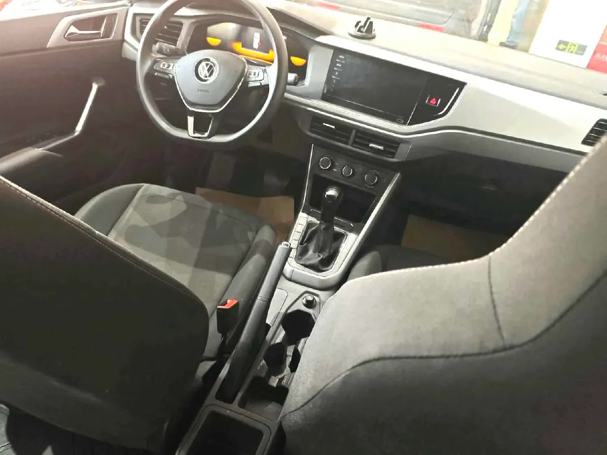 2023 Volkswagen Polo 1.5L 113HP L4 6AT,autocango,china used car exporter,china ev exporter,chinese used car exporter,chinese used ev exporter