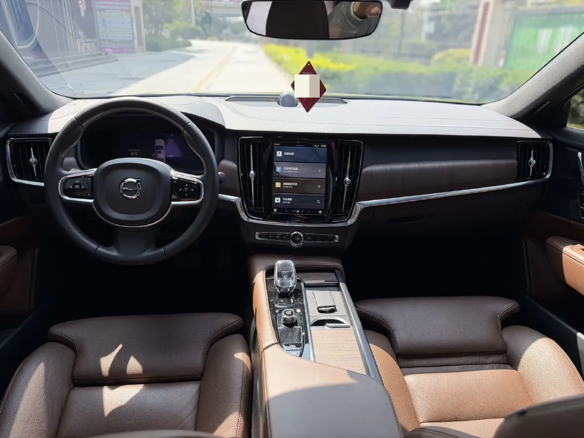 2025 Volvo S90 2.0T 250HP L4 8AT,autocango,china used car exporter,china ev exporter,chinese used car exporter,chinese used ev exporter