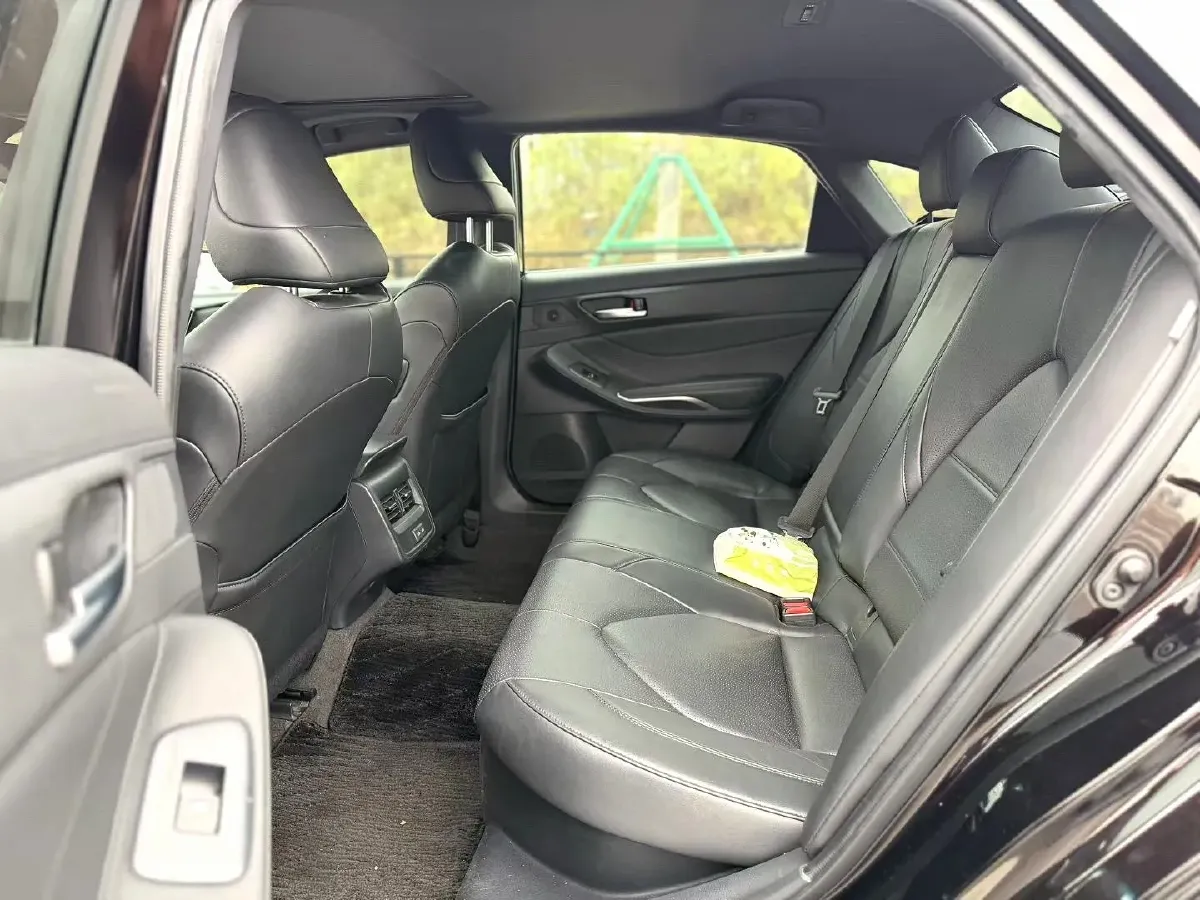 2022 Toyota Avalon 2.5L 178HP L4 E-CVT Hybrid,autocango,china used car exporter,china ev exporter,chinese used car exporter,chinese used ev exporter