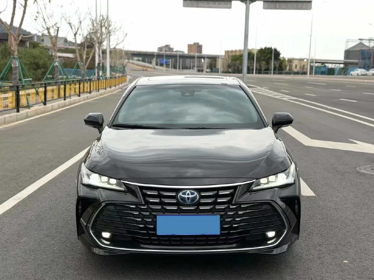2022 Toyota Avalon 2.5L 178HP L4 E-CVT Hybrid,autocango,china used car exporter,china ev exporter,chinese used car exporter,chinese used ev exporter