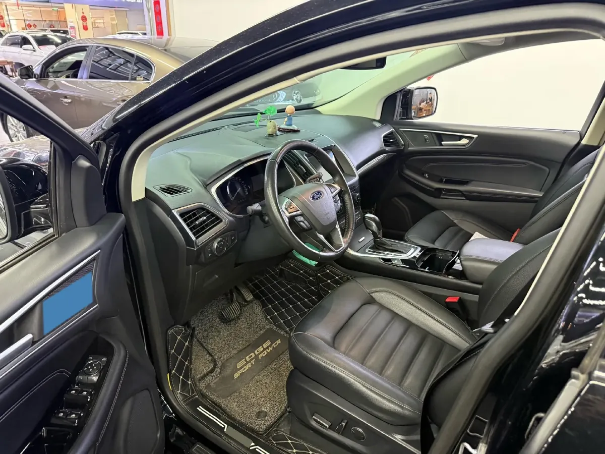 2018 Ford Edge 2.0T 245HP L4 6AT,autocango,china used car exporter,china ev exporter,chinese used car exporter,chinese used ev exporter