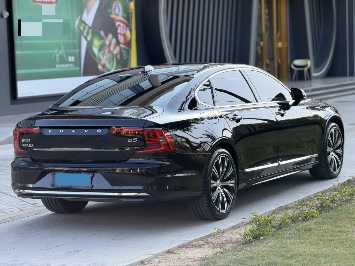 2023 Volvo S90 2.0T 250HP L4 8AT,autocango,china used car exporter,china ev exporter,chinese used car exporter,chinese used ev exporter